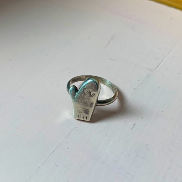sterling silver Mitten ring - Picture 2 of 5